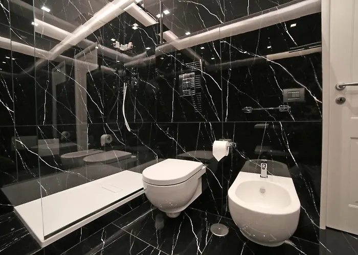 Nocleg ze śniadaniem Sant'elmo Con Parcheggio Interno 4*