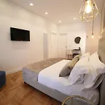 Sant'elmo Con Parcheggio Interno Bed & Breakfast Napoli